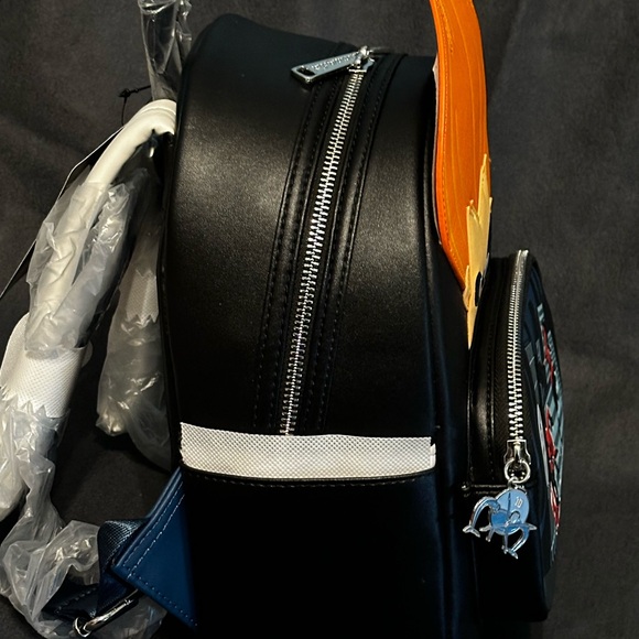 BUY ONE GET ONE 50% OFF 

Disney Pixar The Incredibles Villains Scene Syndrome - Picture 4 of 4